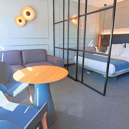 Azotea Suites ปอนเฟร์ราดา ภายนอก รูปภาพ